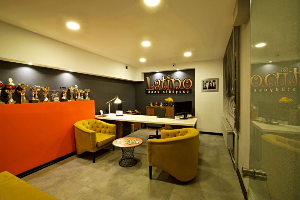 Image gallery image