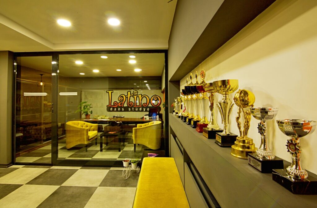 Image gallery image